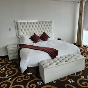 Palm Continental Hotel
